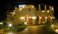    -  -  Bella Casa